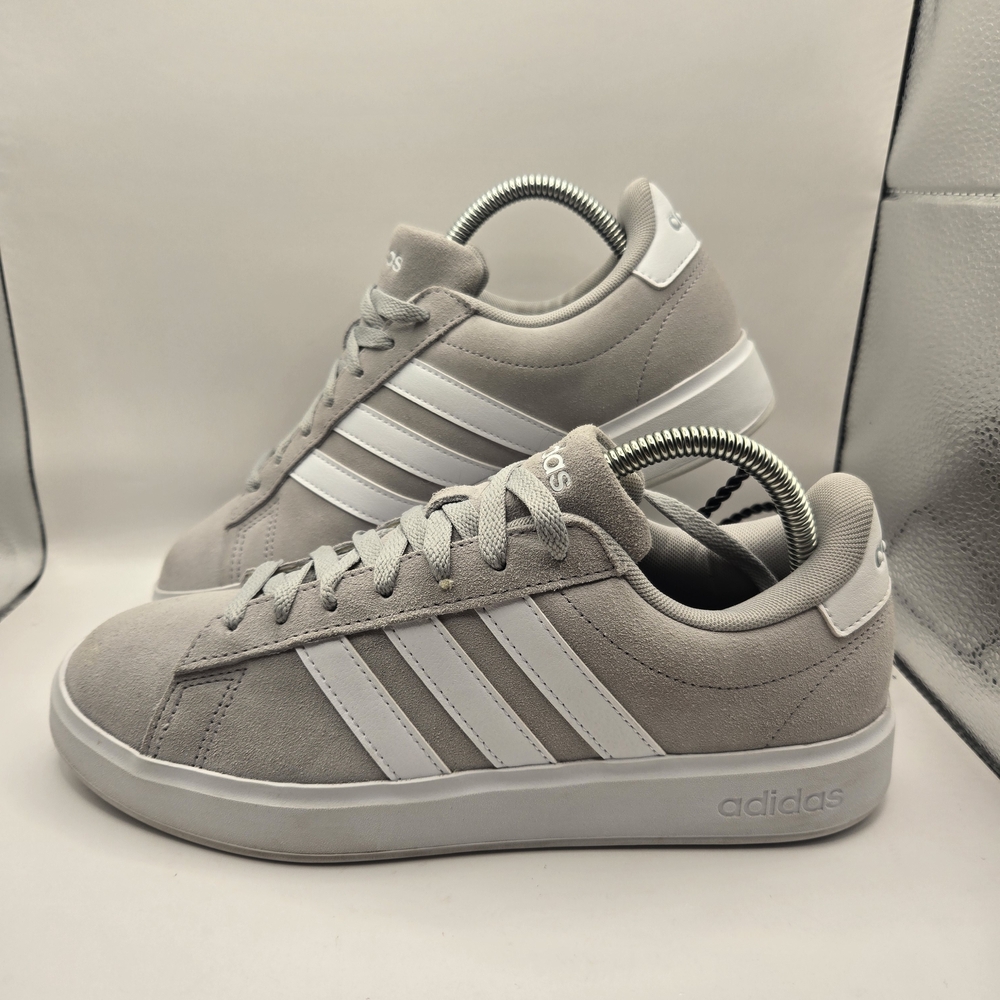 Adidas Grand Court 2.0. Mens 7.5